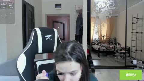 Kira online show from 09.10.25