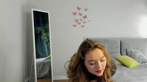 Lina online show from 12.01.25