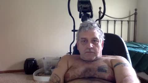 Snapshot of lorjo96926 chatting on 11.04.25 lorjo96926 online show from 11.04.25