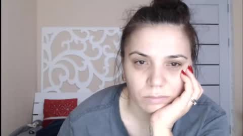 LorraGrey online show from 01.15.25