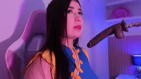 Snapshot of lorraine_williams_ chatting on 07.18.26 lore online show from 07.18.26