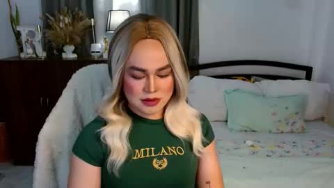 Snapshot of los_bondad chatting on 11.03.25 Los online show from 11.03.25