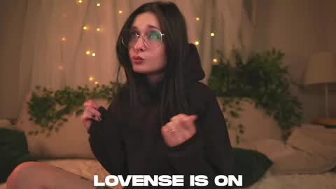 Snapshot of lost_mymind chatting on 02.04.26 Jess online show from 02.04.26