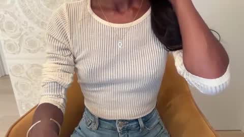 Snapshot of lost_sole chatting on 10.08.25 lost_sole online show from 10.08.25