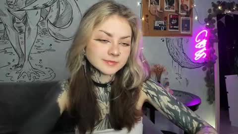 lostallice online show from 02.20.25