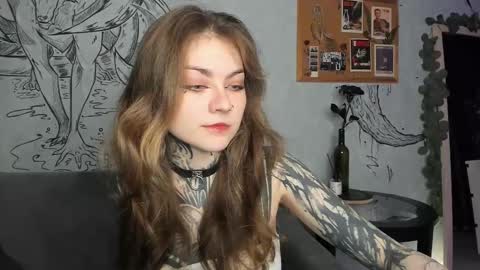 lostallice online show from 11.19.25