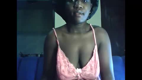 lotty_lavilla online show from 04.21.26