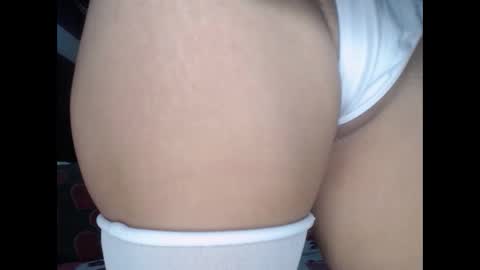 lou_anna02 online show from 11.18.25