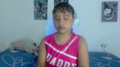 Snapshot of lou_cuteee chatting on 01.19.25 lou_cuteee online show from 01.19.25