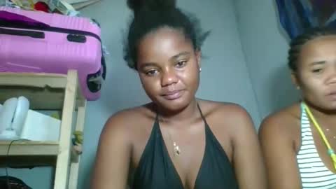 Snapshot of louane98 chatting on 02.24.26 louane98 online show from 02.24.26