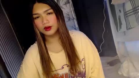 Sweet   online show from 12.16.24