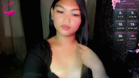 Snapshot of louheart chatting on 07.21.26 Sweet online show from 07.21.26