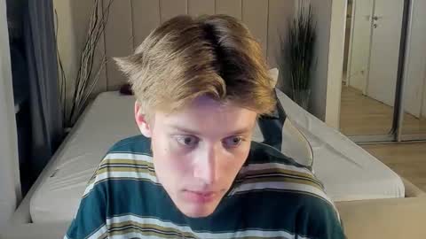 louie_evans online show from 09.29.25