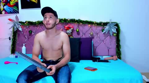 OF louis bcasta1 online show from 12.18.24