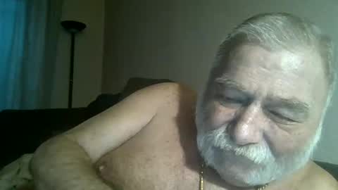 Snapshot of louis_chokdee chatting on 12.11.24 louis_chokdee online show from 12.11.24