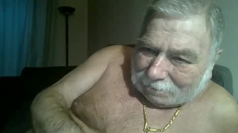 Snapshot of louis_chokdee chatting on 01.02.25 louis_chokdee online show from 01.02.25