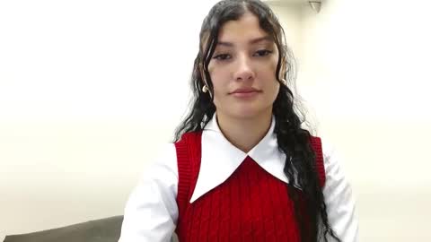 Snapshot of louis_k chatting on 09.30.25 Louis K online show from 09.30.25