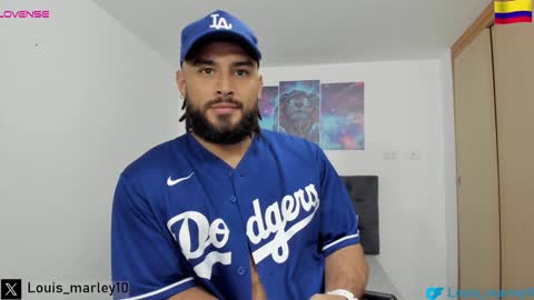 louis_marley_ online show from 12.04.24