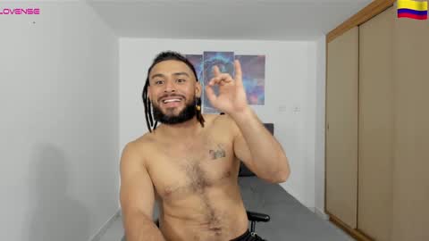 louis_marley_ online show from 12.20.24