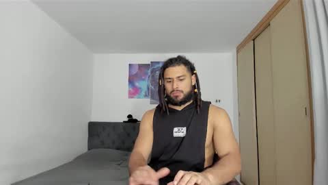 louis_marley_ online show from 01.07.26