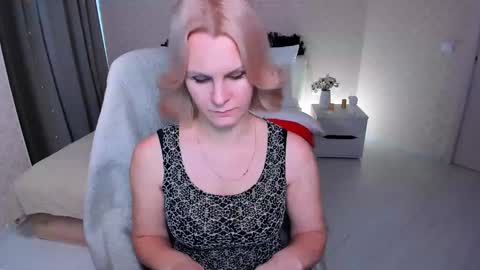 Louisa online show from 12.30.24