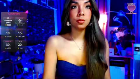 Snapshot of louisassy chatting on 06.15.26 Louisa online show from 06.15.26