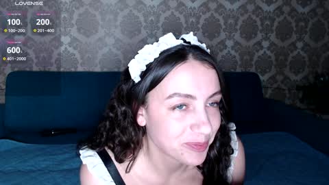 Louise online show from 01.06.25