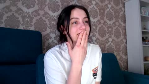 Louise online show from 03.12.25