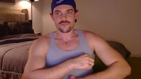 Snapshot of louisvalmer chatting on 02.09.26 Louis Valmer online show from 02.09.26