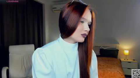 Brook and Del online show from 10.28.25