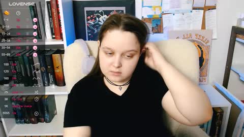 Snapshot of lovbess chatting on 02.23.26 Mia online show from 02.23.26