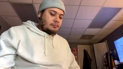 Snapshot of love01109 chatting on 11.02.25 love01109 online show from 11.02.25