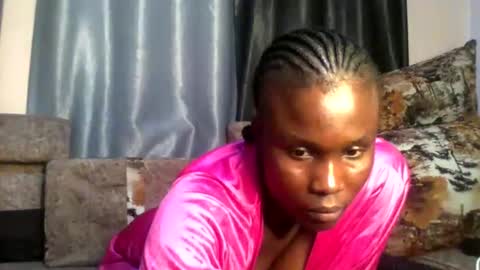 Snapshot of love1378 chatting on 03.11.25 Cynthia. A online show from 03.11.25