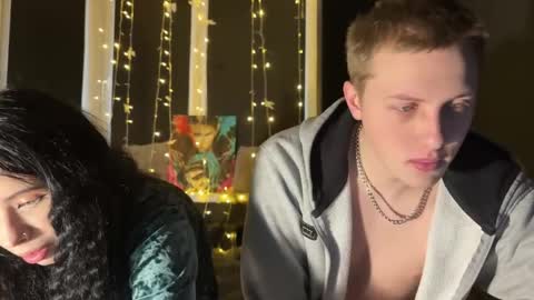 Mary and Tom online show from 04.11.26