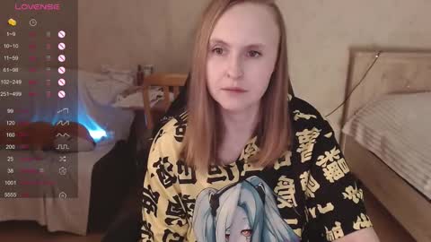 Snapshot of love_agatha chatting on 10.06.25 Agatha online show from 10.06.25