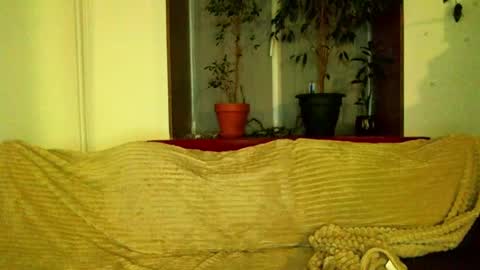 Snapshot of love_attation chatting on 01.26.25 Cute face online show from 01.26.25