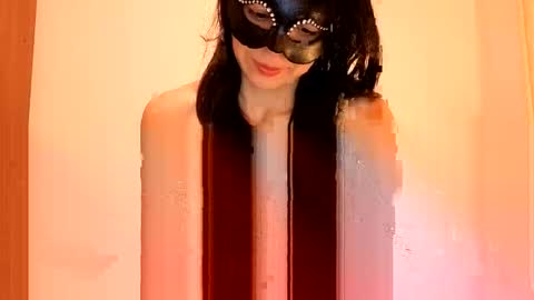 Nina online show from 04.23.26