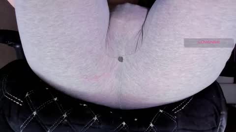 Snapshot of love_hard_kiru chatting on 10.22.25 Kira online show from 10.22.25