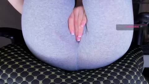 Snapshot of love_hard_kiru chatting on 01.31.26 Kira online show from 01.31.26