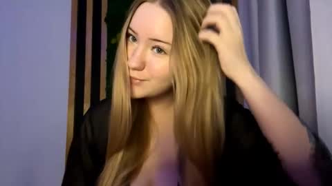 Megan online show from 11.11.25