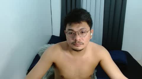 love_hottieh online show from 10.31.25