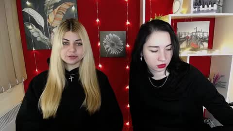 Snapshot of love_instinct chatting on 01.13.25 Alexya online show from 01.13.25