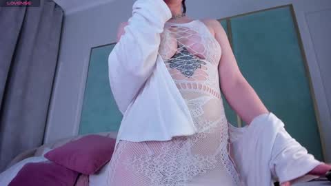 Lola online show from 01.10.25