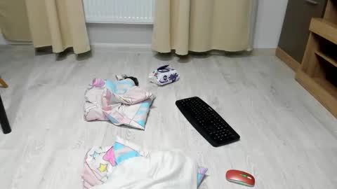 Snapshot of love_mexoxo chatting on 11.16.25 Andreea online show from 11.16.25