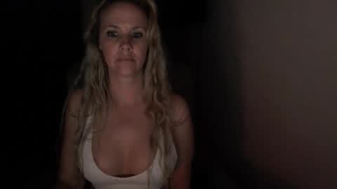 LoVe On  online show from 04.11.26