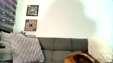 Sharol Leon online show from 10.11.25