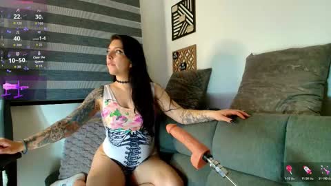 Sharol Leon online show from 10.30.25