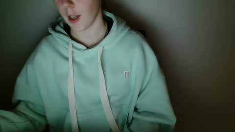 Vivian online show from 02.05.26