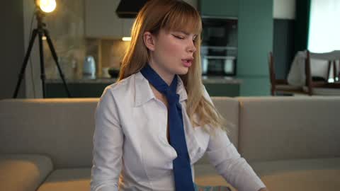 love you to123 online show from 10.05.25