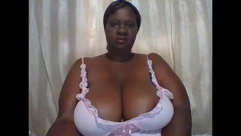 Lynn online show from 12.06.24